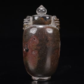 An Exquisite Crystal Snuff Bottle
