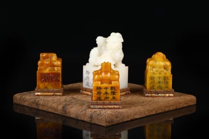 A Set of Fine Tianhuang Stone Dragon Pattern Seals,with Inscription