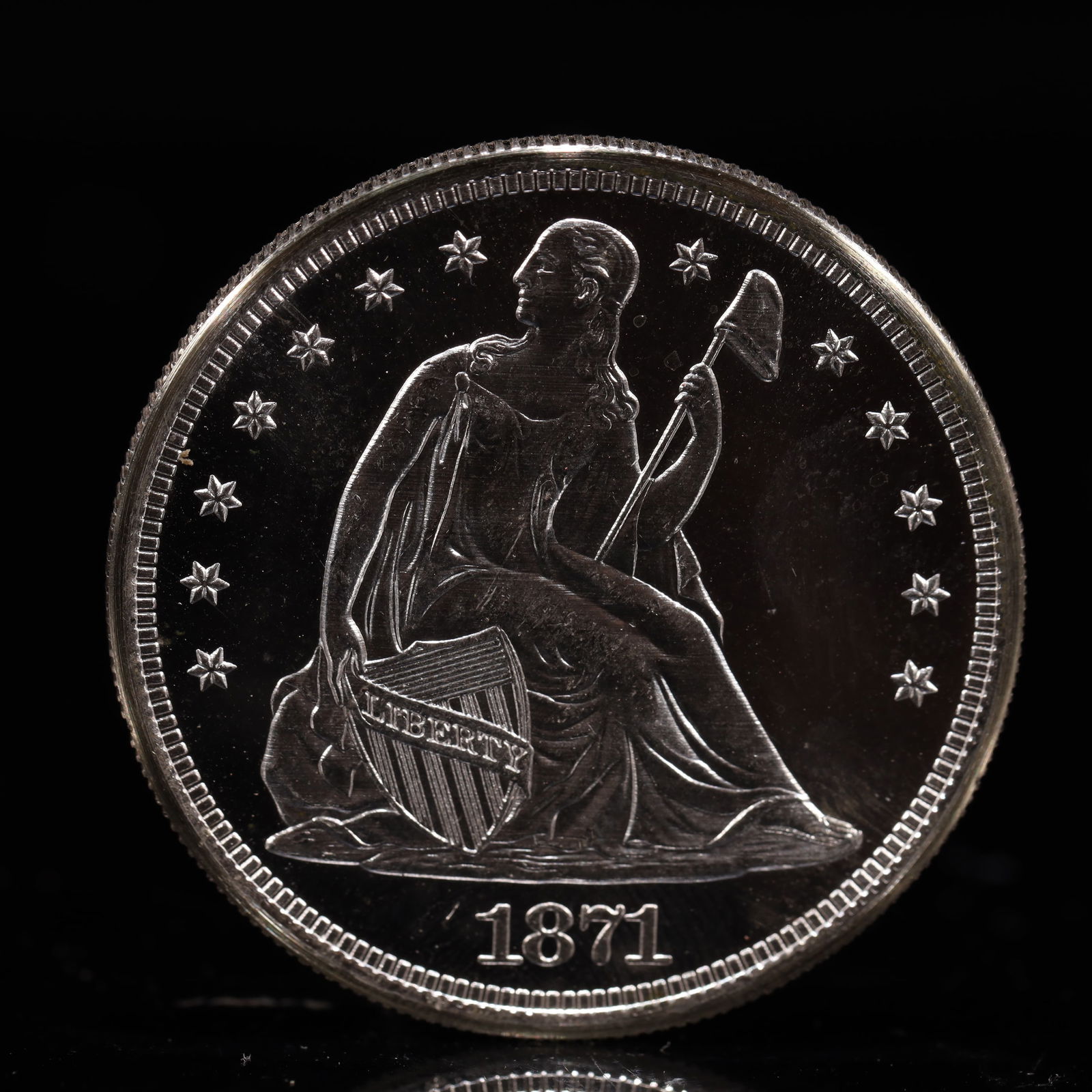 USA One Dollar 1871 Coin: American coin. IN GOD WE TRUST / LIBERTY / 1871 / UNITED STATES OF AMERICA / ONE DOL. Weight:26.9g.