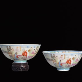 A Pair of Exquisite Famille-Rose Figure and Story Pattern Bowls,with Poem