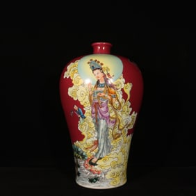 A Huge Ruby Red-Glazed Painted Gold Character and Story Pattern Vase