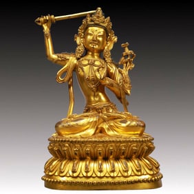 A Solemn Gilt Bronze Buddha Statue