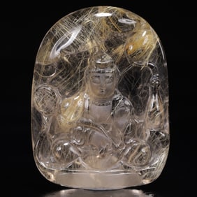 An Exquisite Crystal Statue of Avalokitesvara Pendant