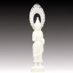 An Exquisite White Jade Statue of Avalokitesvara