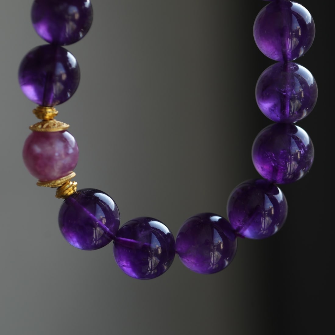 An Exquisite Crystal Bracelets - 5