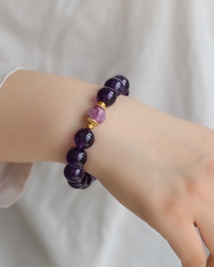 An Exquisite Crystal Bracelets - 7