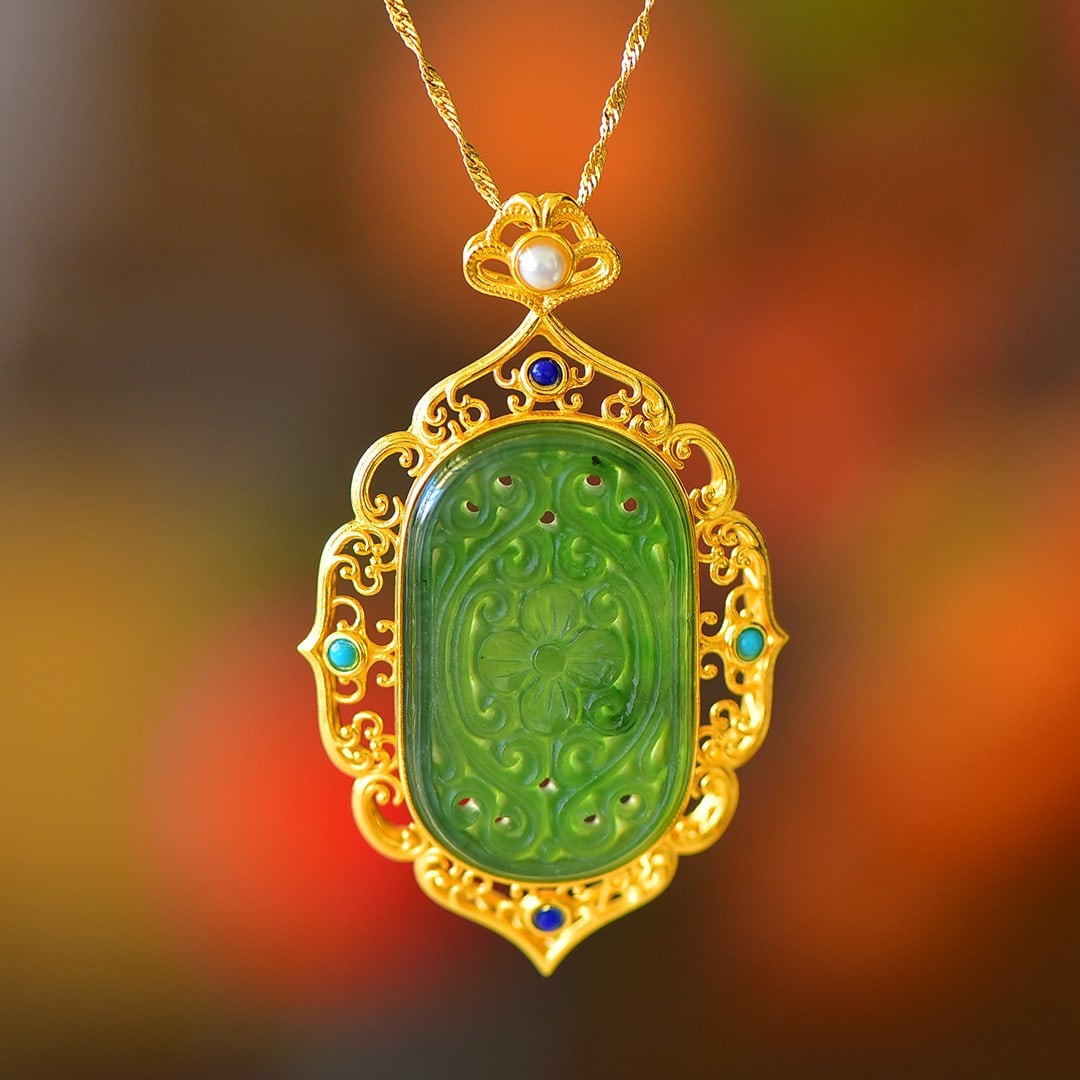 An Exquisite Sterling Silver-Gold Plated Inlaid Jasper Pendant (1 of 5)