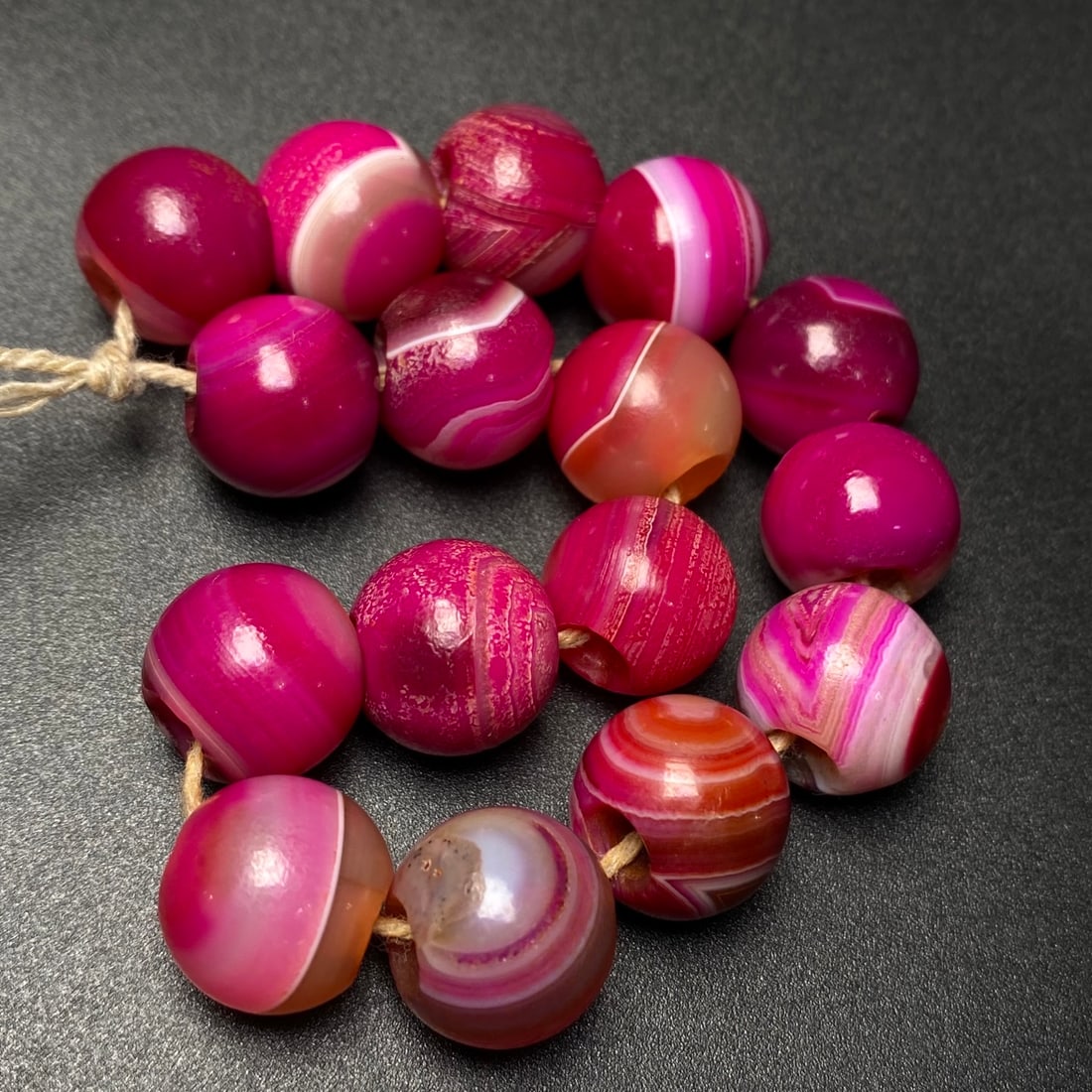 A Precious Agate Bracelets - 2