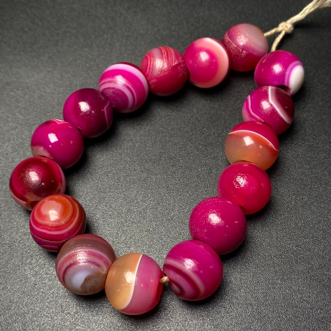 A Precious Agate Bracelets - 5