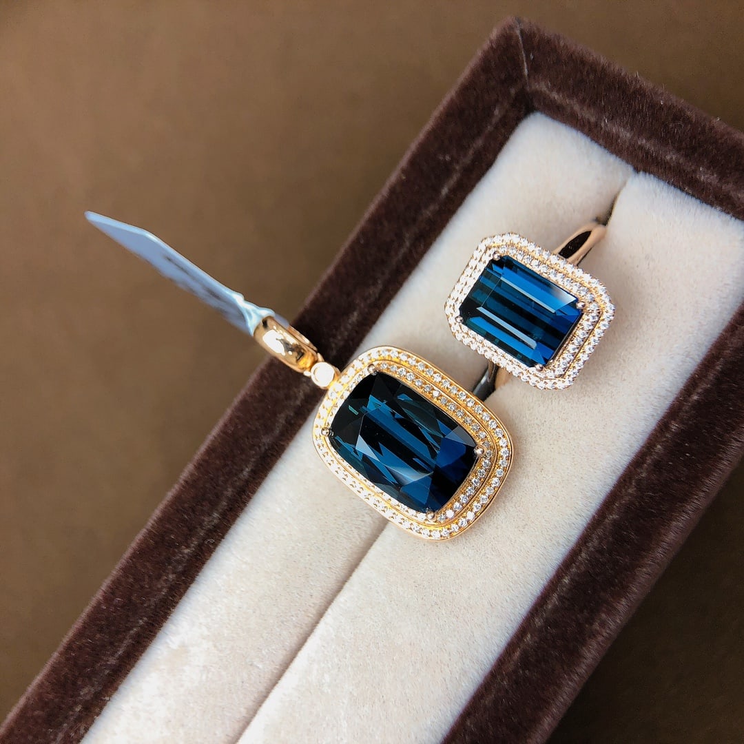 4.06Ctw Natural Tourmaline Ring&6.25Ctw Natural Tourmaline Necklace: 4.06Ctw Natural Tourmaline Ring&6.25Ctw Natural Tourmaline Necklace,Size:(Necklace)0.5inx0.4in,(Ring)0.4inx0.3in 