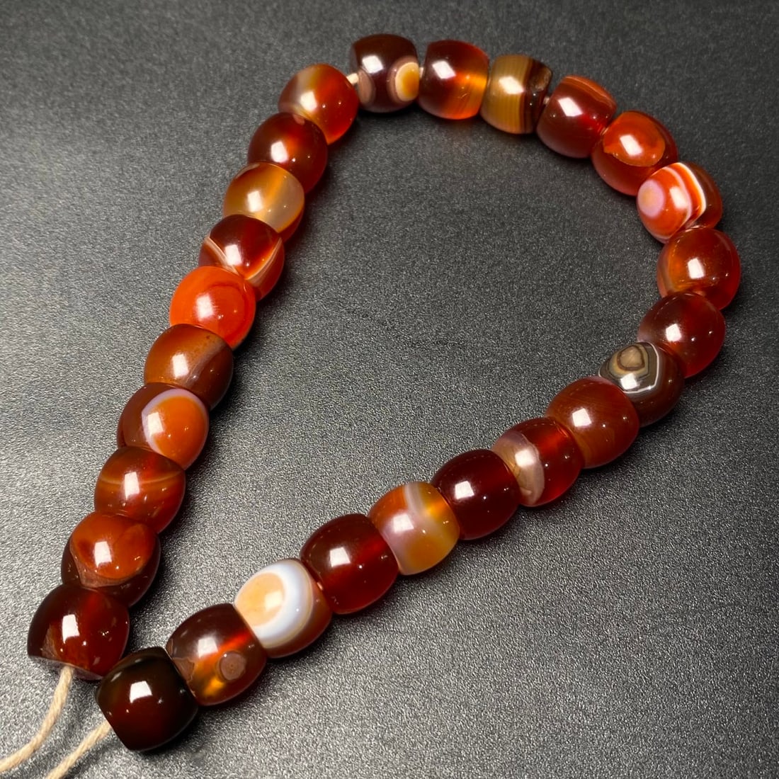 A Precious Agate Bracelets - 3
