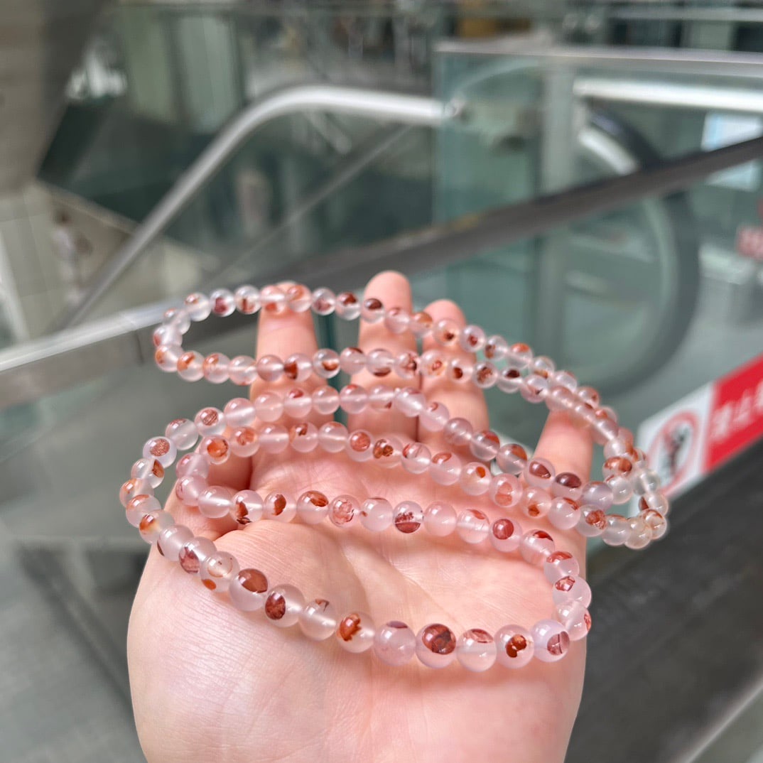 An Exquisite Agate Bracelets - 3