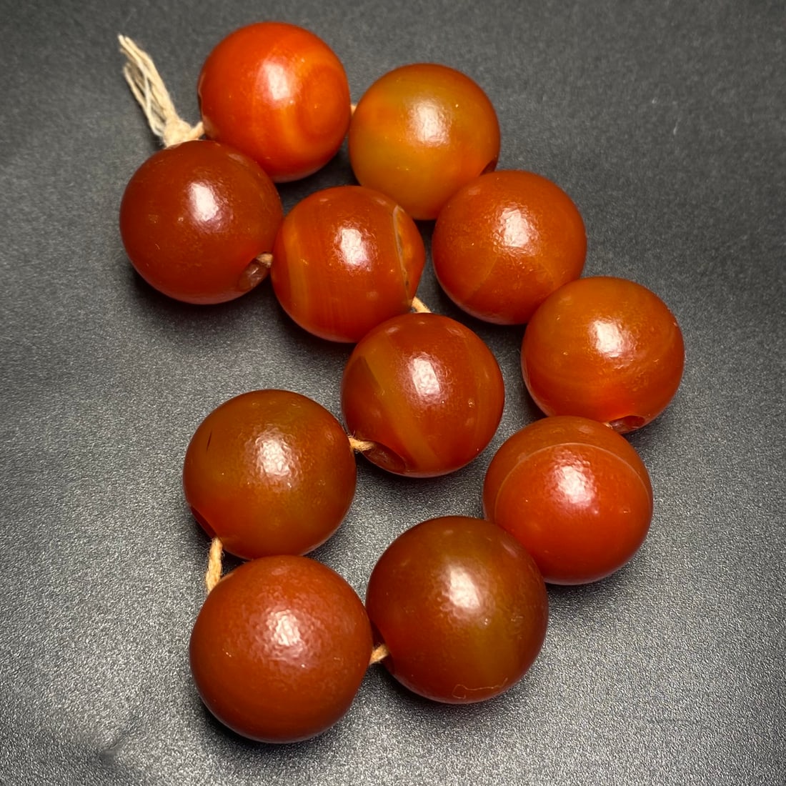 A Precious Agate Bracelets - 2