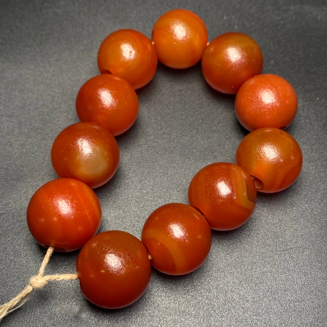 A Precious Agate Bracelets - 6