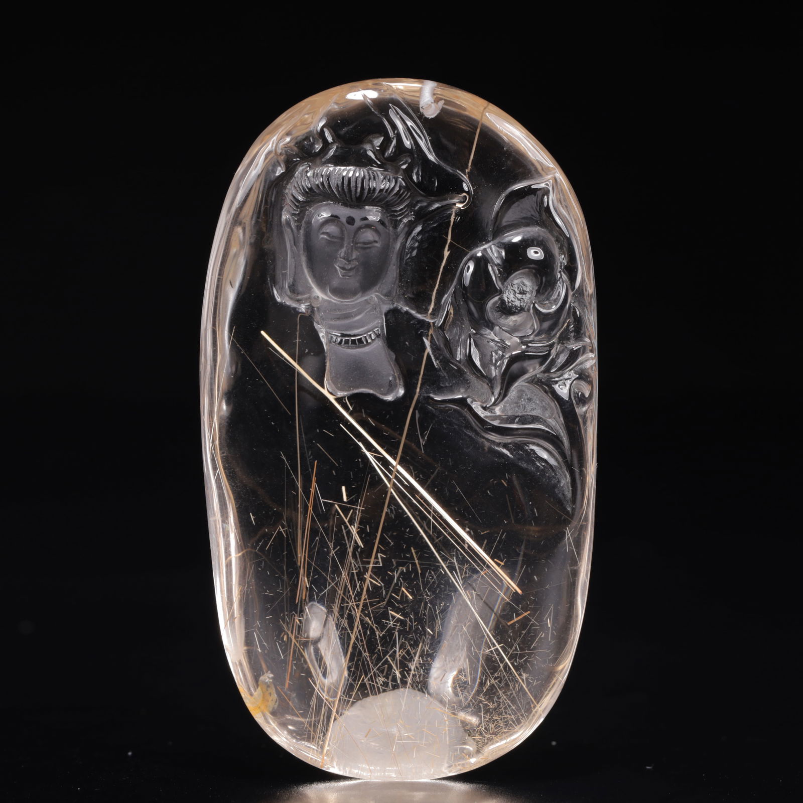 An Exquisite Crystal Statue of Avalokitesvara Pendant: An Exquisite Crystal Statue of Avalokitesvara Pendant,Size:2inx0.4inx3.1in,Weight:100g 水晶观音挂件