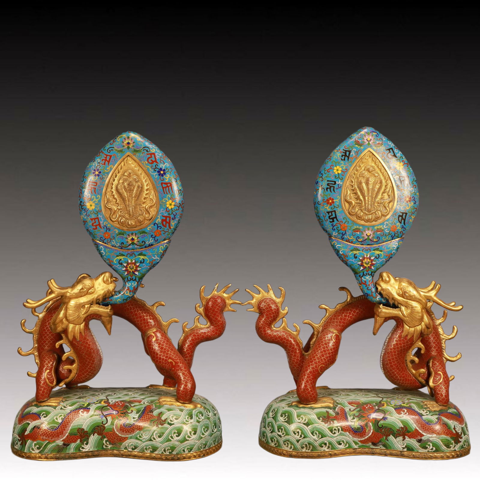 A Pair of Huge Cloisonne Seawater and Dragon Pattern Ornament,Qing Dynasty, China,Qianlong Six-chara (1 of 14)