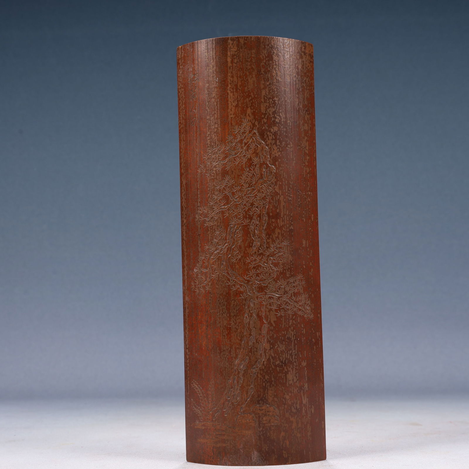 An Exquisite Bamboo Pine Pattern Ornament - 2