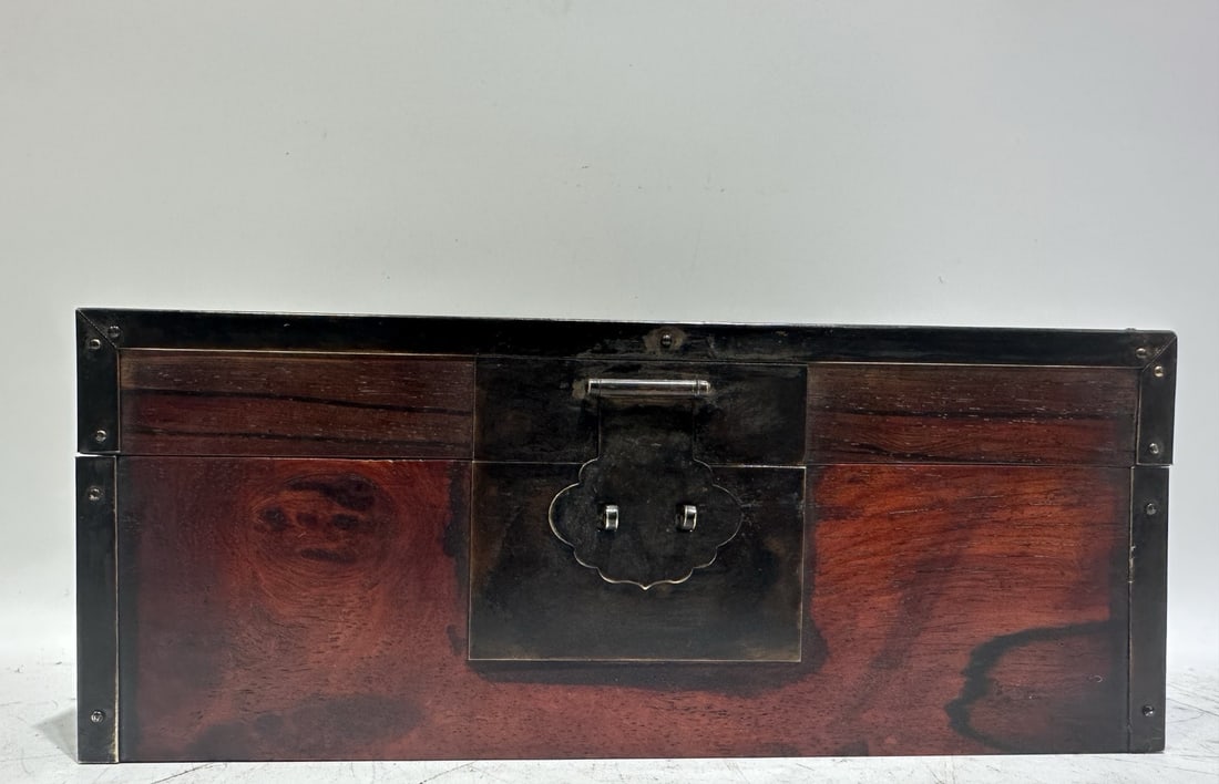 An Exquisite Huanghuali wood Box: An Exquisite Huanghuali wood Box,Qing Dynasty, China,Size:28cmx12cmx11.5cm 黄花梨木盒子,中国清代