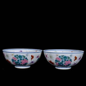 A Pair of Exquisite Blue and White Doucai Flower and Butterfly Pattern Bowls