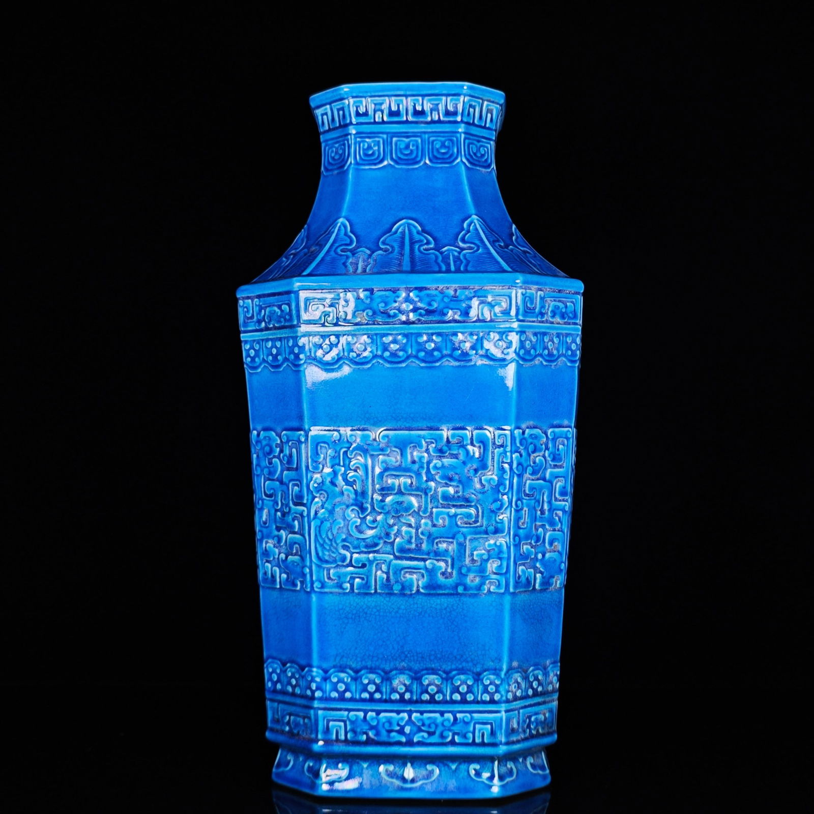 A Rare Blue Glazed Phoenix Pattern Vase: A Rare Blue Glazed Phoenix Pattern Vase,Qing Dynasty, China,Qianlong Six-character Mark,Size:33cmx16cm 
