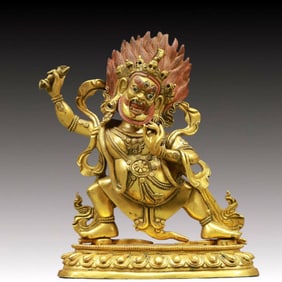 A Solemn Gilt Bronze Statue of Vajra