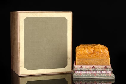 An Exquisite Tianhuang Stone Chi-Dragon Pattern Seal