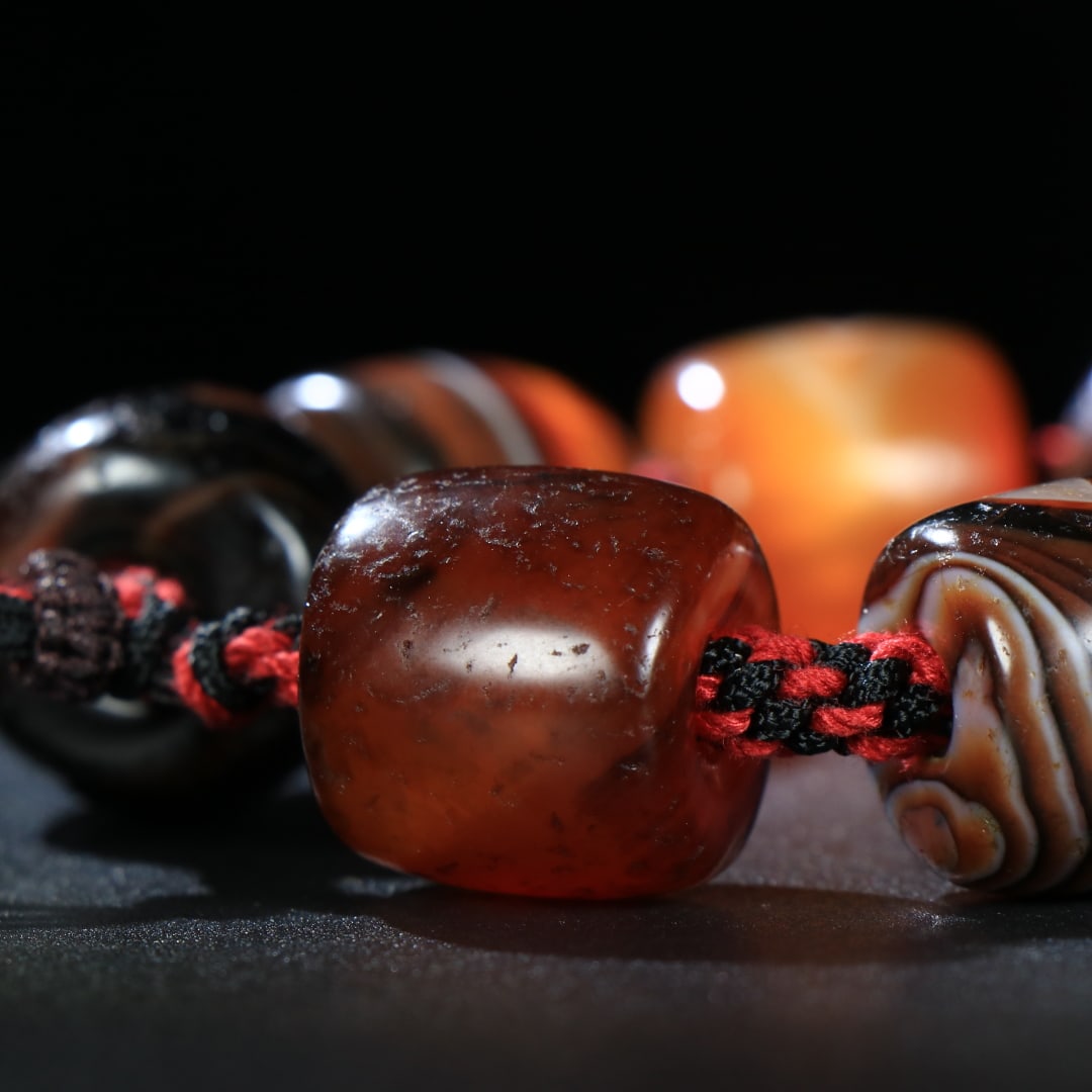 An Exquisite Agate Bracelets - 4