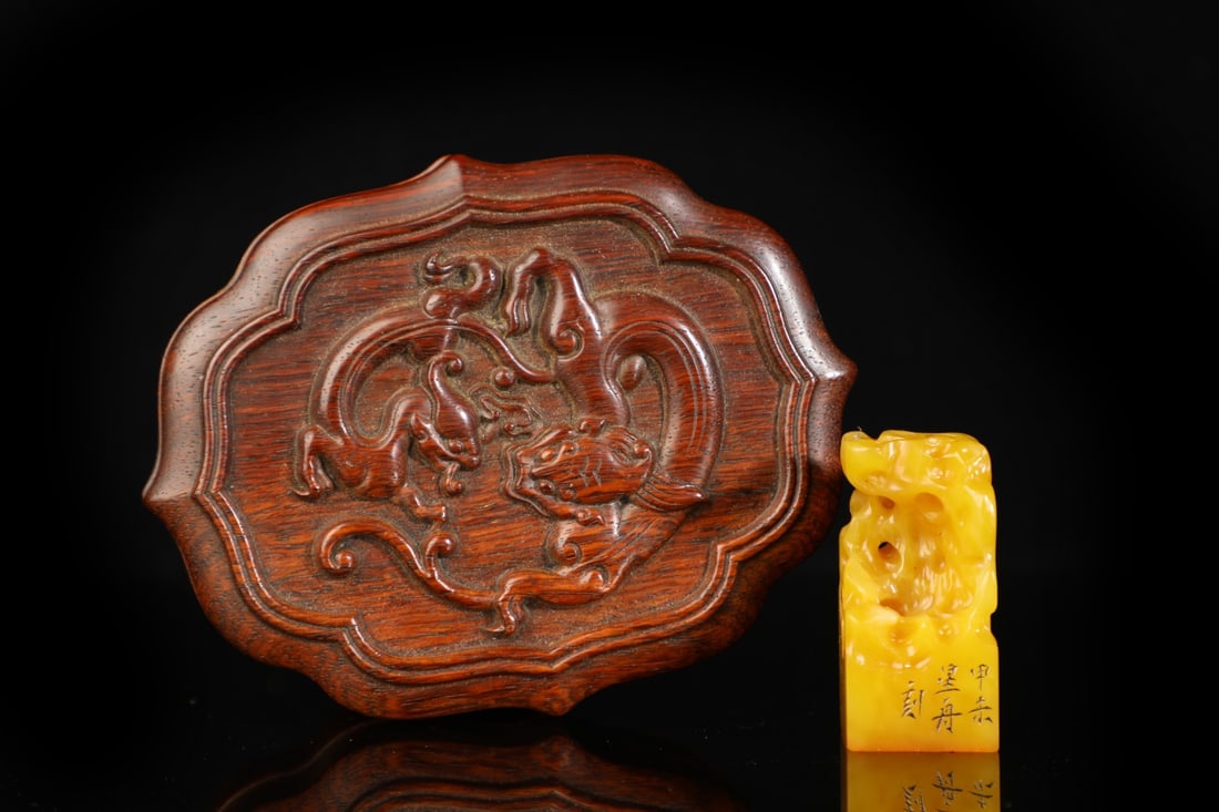 An Exquisite Tianhuang Stone Seal (1 of 9)