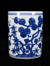 An Exquisite Blue and White Pine, Bamboo and Plum Blossom Pattern Brush Pot