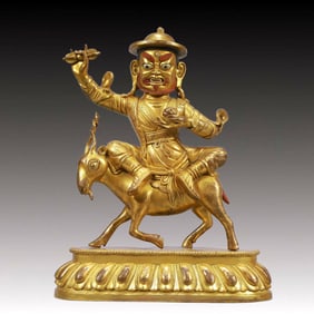 A Solemn Gilt Bronze Statue of Vajra