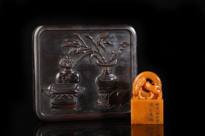 An Exquisite Tianhuang Stone Dragon Pattern Seal