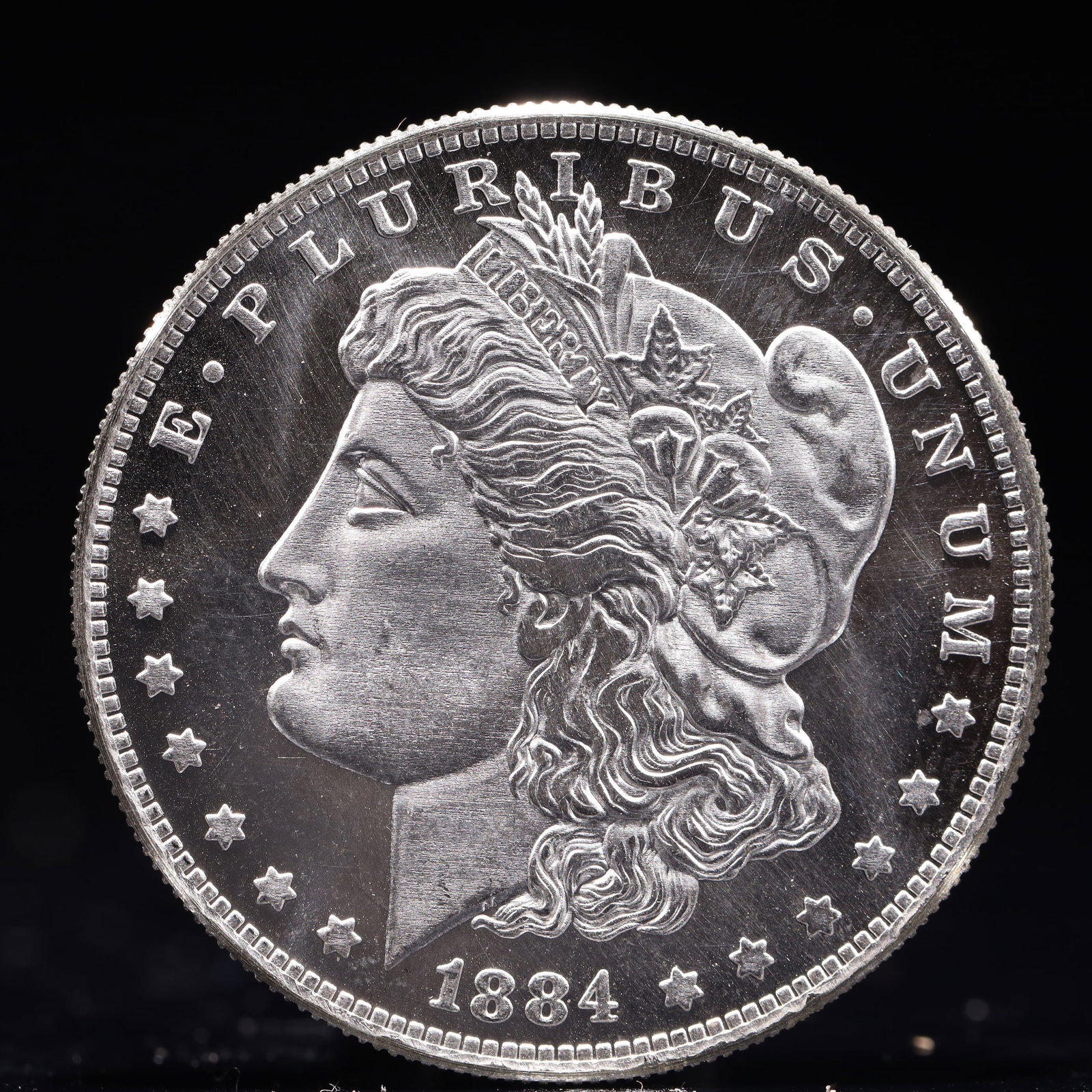 USA Morgan Dollar 1884 Coin (1 of 2)