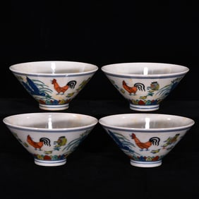 A Set of Fine Doucai Flower and Rooster Pattern Bowls