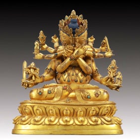 A Solemn Gilt Bronze Statue of Vajrasattva