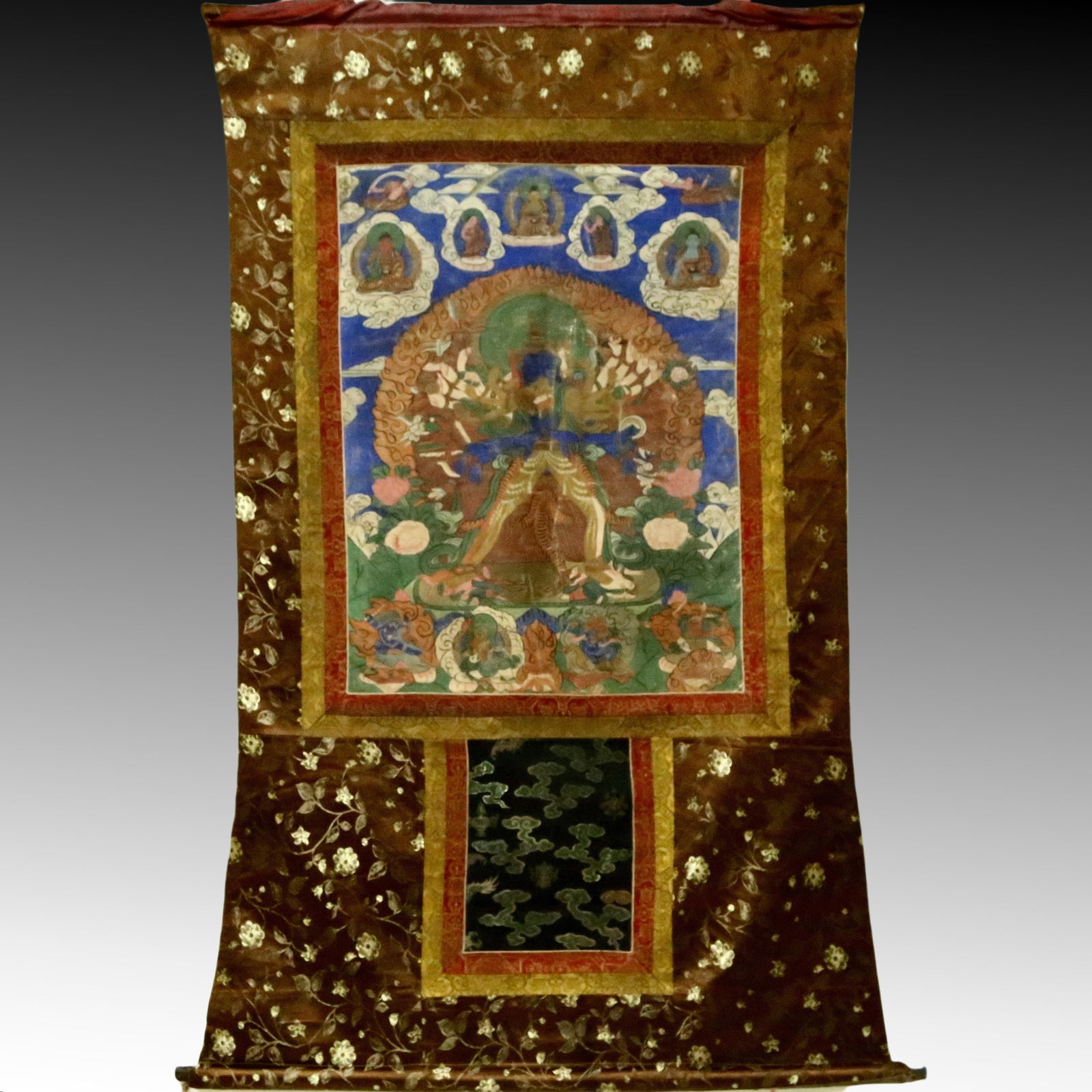 An Exquisite Brocade Painted Color Mandkesvara Tangka (1 of 10)