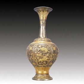 A Huge Gilt Silver Lion Pattern Vase
