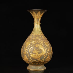 An Exquisite Gilt Silver Dragon and Phoenix Pattern Vase
