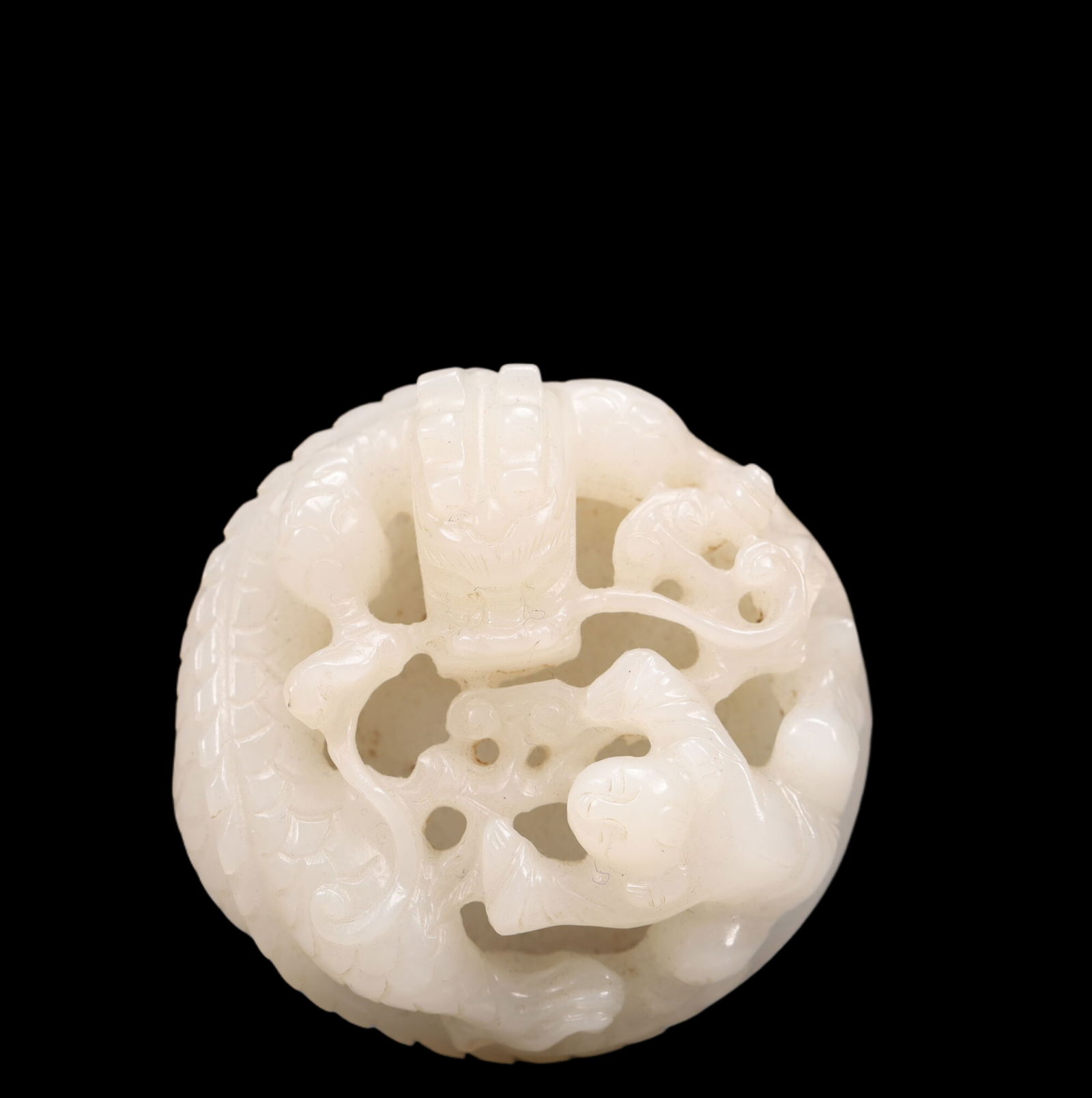An Exquisite White Jade Dragon and Figure Pattern Ornament: An Exquisite White Jade Dragon and Figure Pattern Ornament, Qing Dynasty, China, Size:2.2inx0.8in, Weight:103g 精美的白玉龙人物纹摆件,