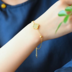 An Exquisite Sterling Silver-Gold Plated Inlaid White Jade Bracelet