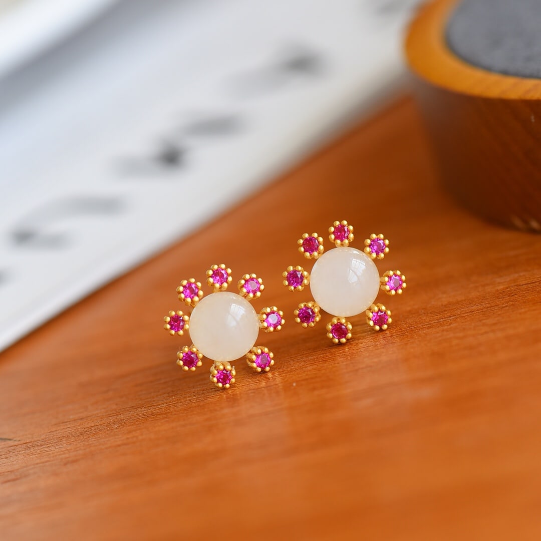 A Pair of Exquisite Gilt Silver Inlaid White Jade Earrings: A Pair of Exquisite Gilt Silver Inlaid White Jade Earrings, 一对纯银镀金鎏金镶白玉耳钉