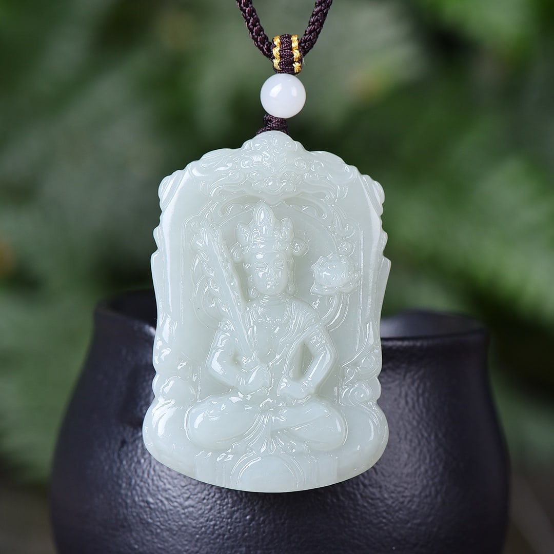 An Exquisite White Jade Bodhisattva Pendant: An Exquisite White Jade Bodhisattva Pendant,Size:45mmx32mm 白玉菩萨像吊坠