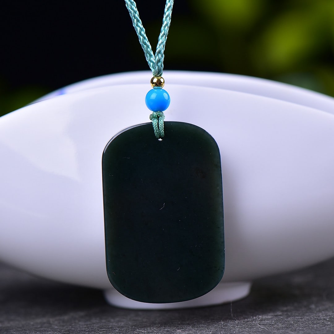 An Exquisite Sapphire Scriptures Pendant - 2