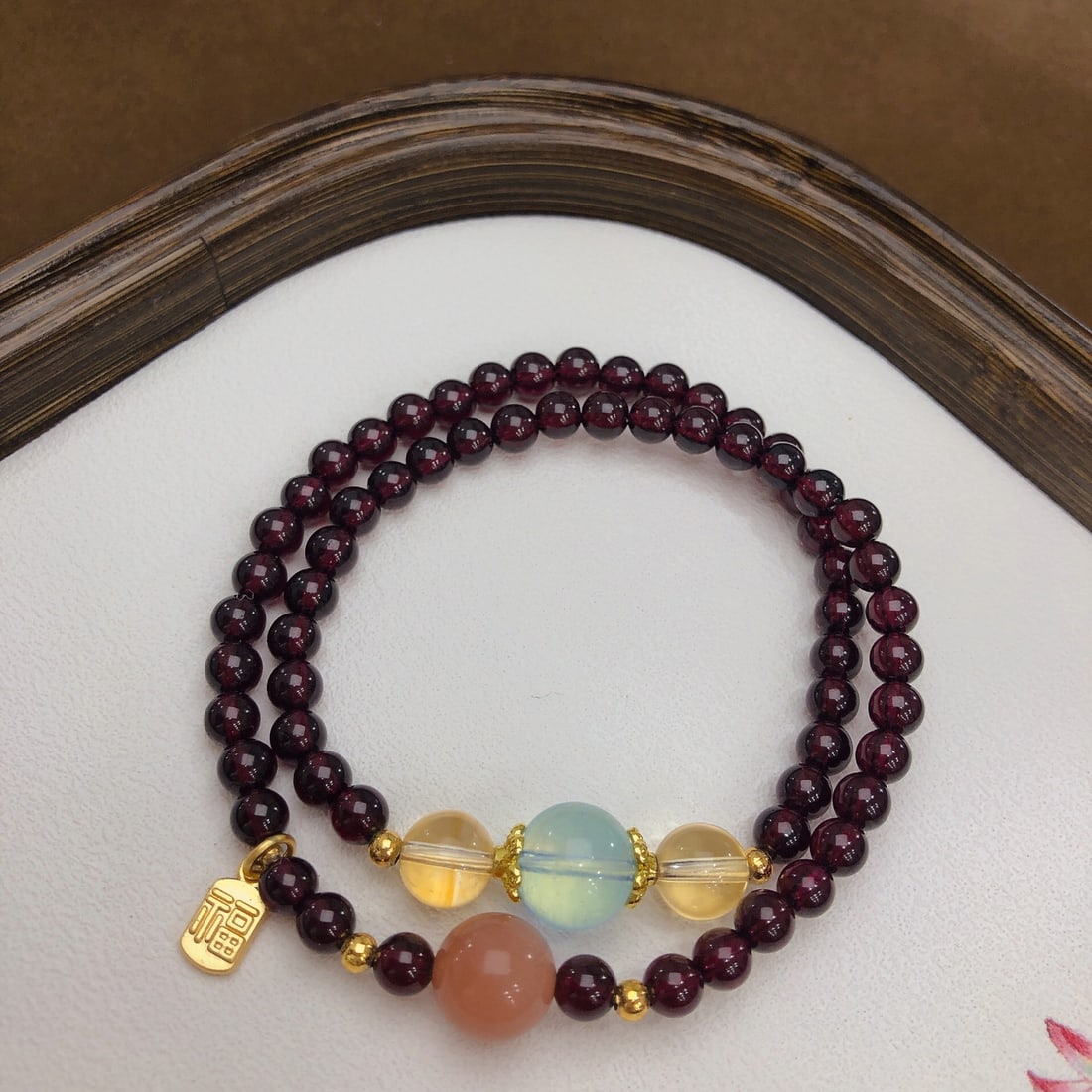 An Exquisite Crystal Bracelets - 7