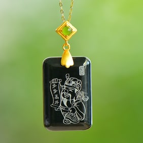 An Exquisite Sterling Silver-Gold Plated Inlaid Black Jade Pendant