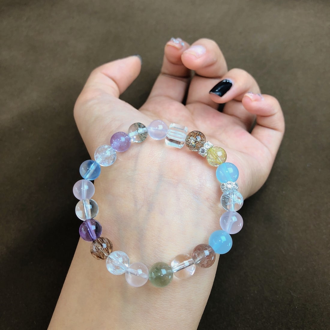 An Exquisite Crystal Bracelets: An Exquisite Crystal Bracelets,Size:8.3mm, Weight:16.3g 水晶手串