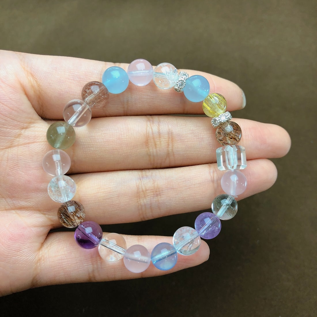 An Exquisite Crystal Bracelets - 5