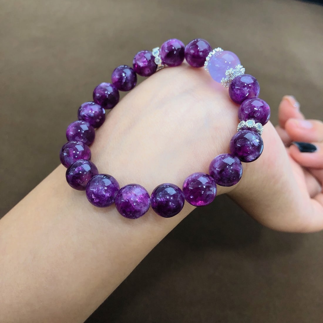 An Exquisite Crystal Bracelets - 2