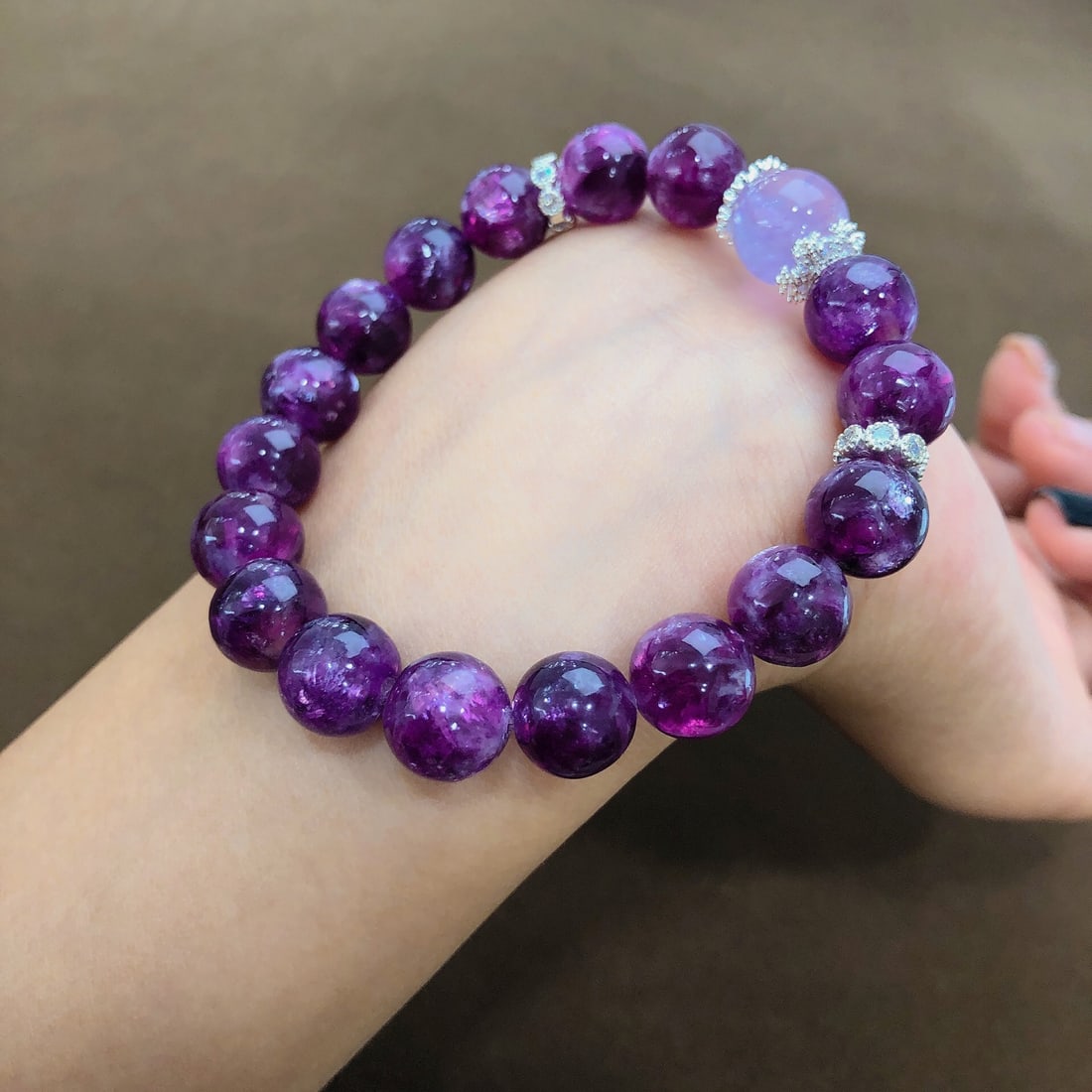 An Exquisite Crystal Bracelets - 3