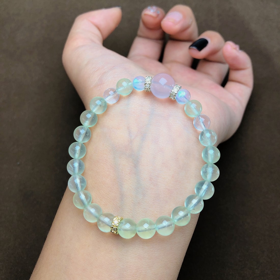 An Exquisite Crystal Bracelets: An Exquisite Crystal Bracelets,Size:6.8mm,10mm, Weight:13.8g 水晶手串