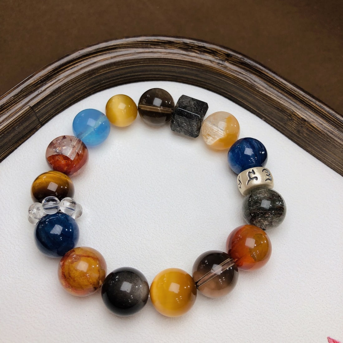 An Exquisite Crystal Bracelets - 7